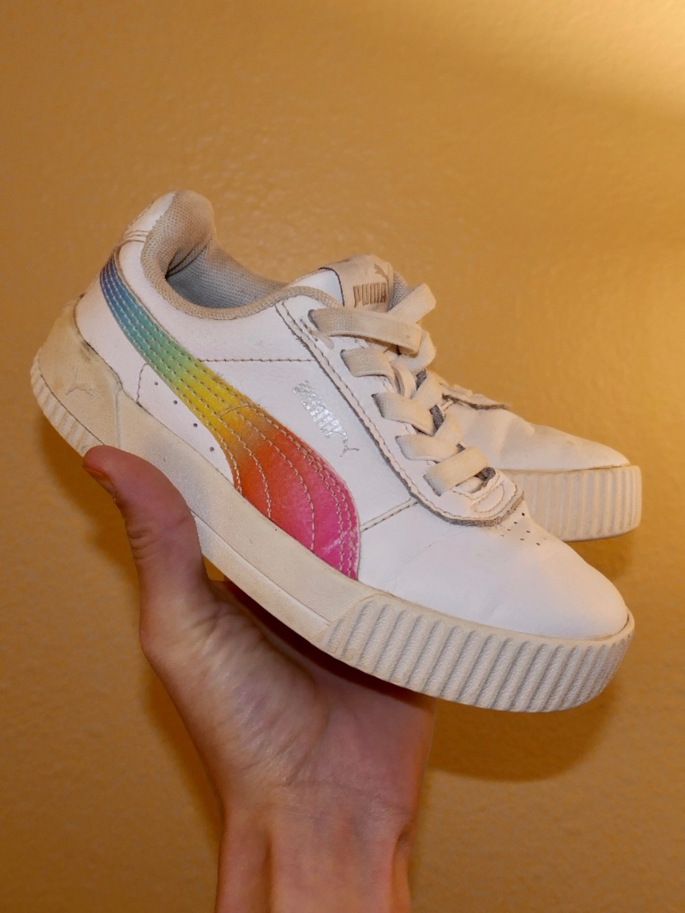 Puma Kids White and rainbow sneakers elastic no-tie laces Girls size 13C